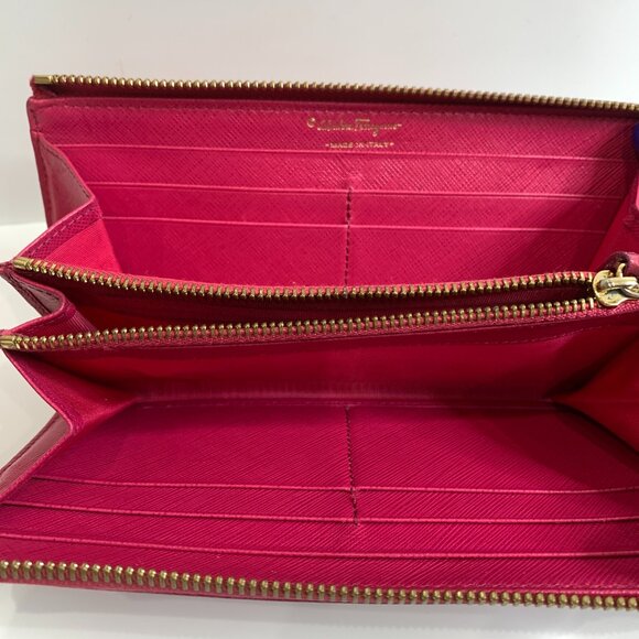 Salvatore Ferragamo Red Wallet - Picture 7 of 9